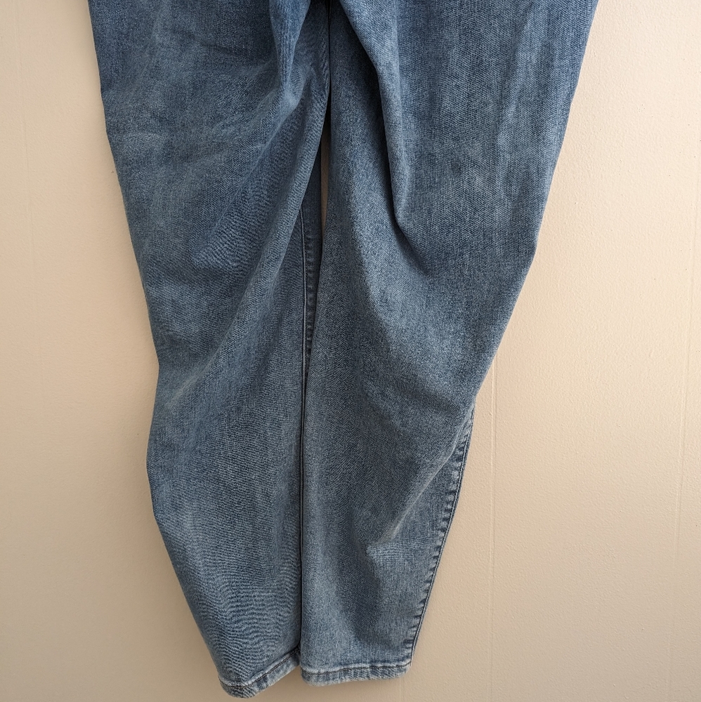 Torrid Skinny Lean Jeans - Picture 7 of 9